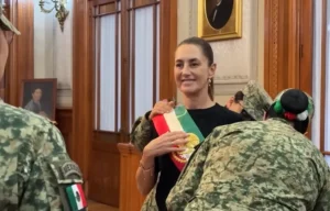 a que hora es el grito de independencia 2025 claudia sheinbaum